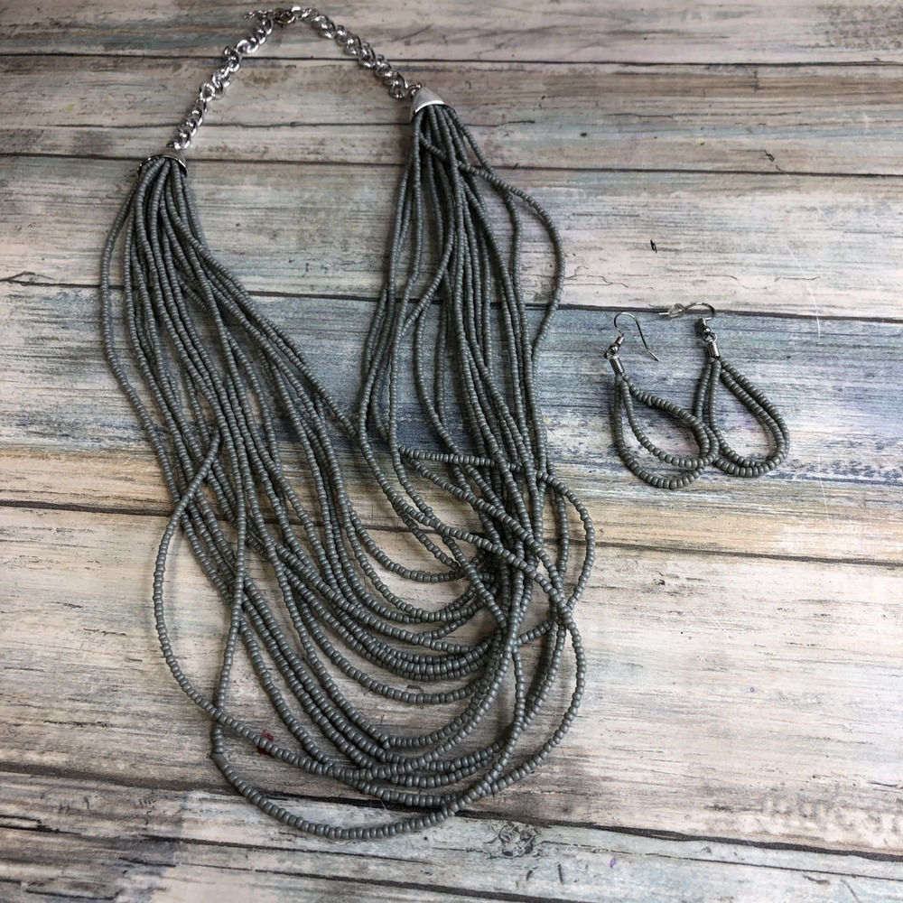 Gray Seed Beads Multi Layers Necklace set earrings NWOT 24"
